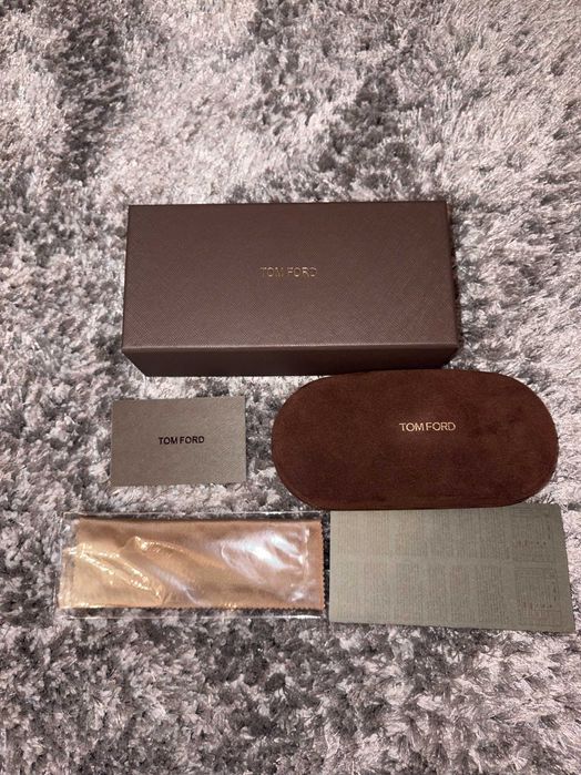 Óculos Tom Ford pretos