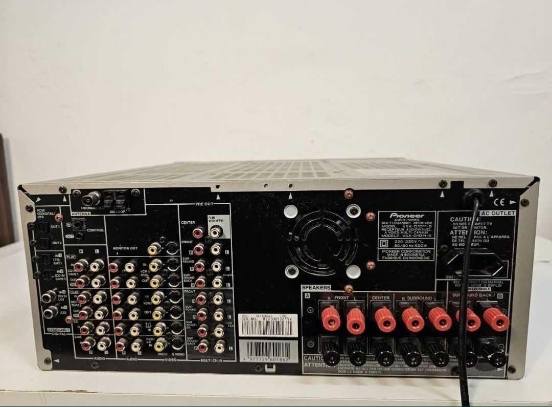 7.1 Amplituner Pioneer VSX-D1011S,  7*100w