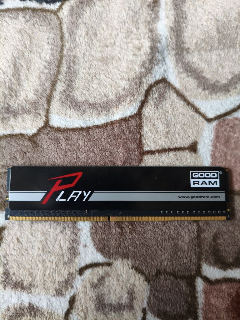 Zasilacz SilentiumPC 600W Vero M1 600 i 2 xRAM DDR4 8GB