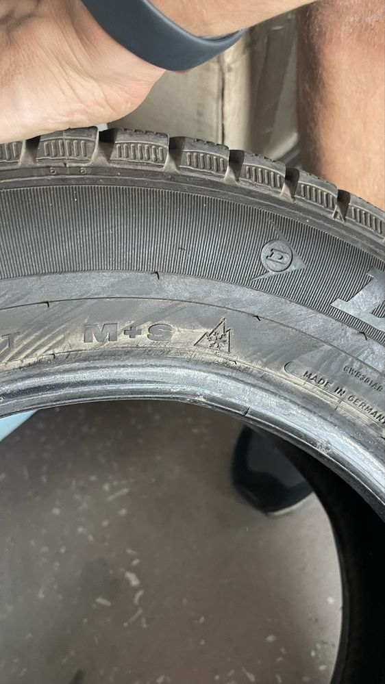 Шины Зима Dunlop протектор 7,5-7