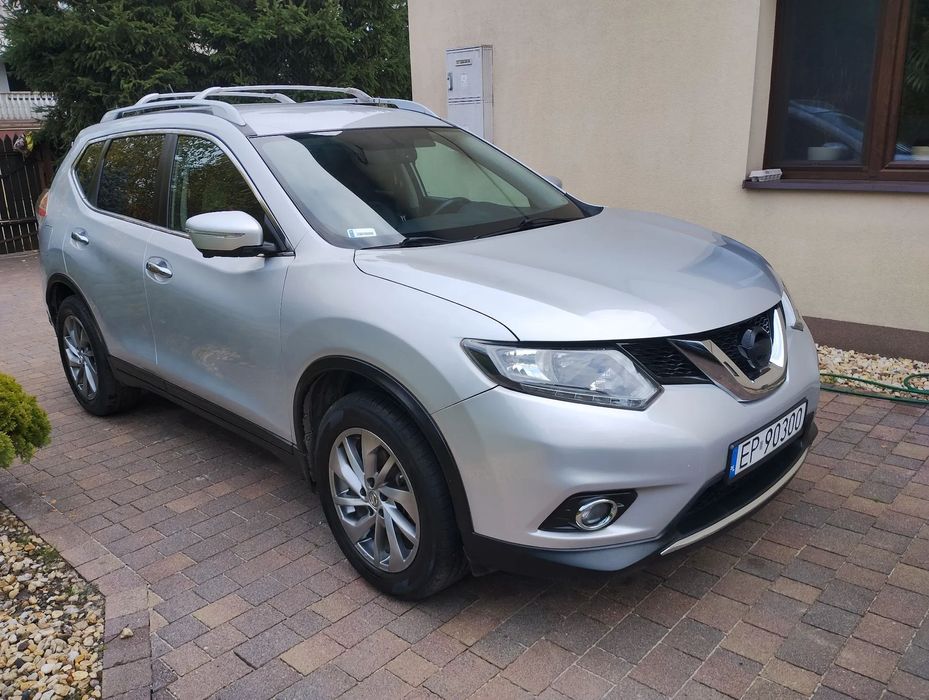 Nissan Rogue Nissan Rogue / X-trail
