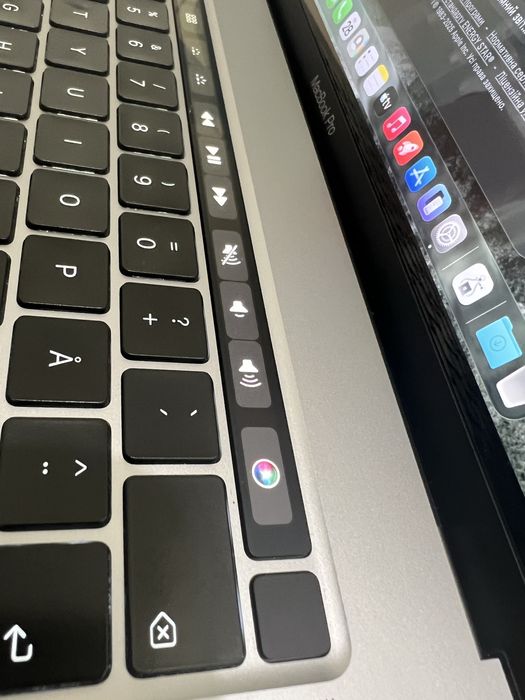 MacBook Pro 16" (2019) i9 | 16GB RAM | 1TB SSD