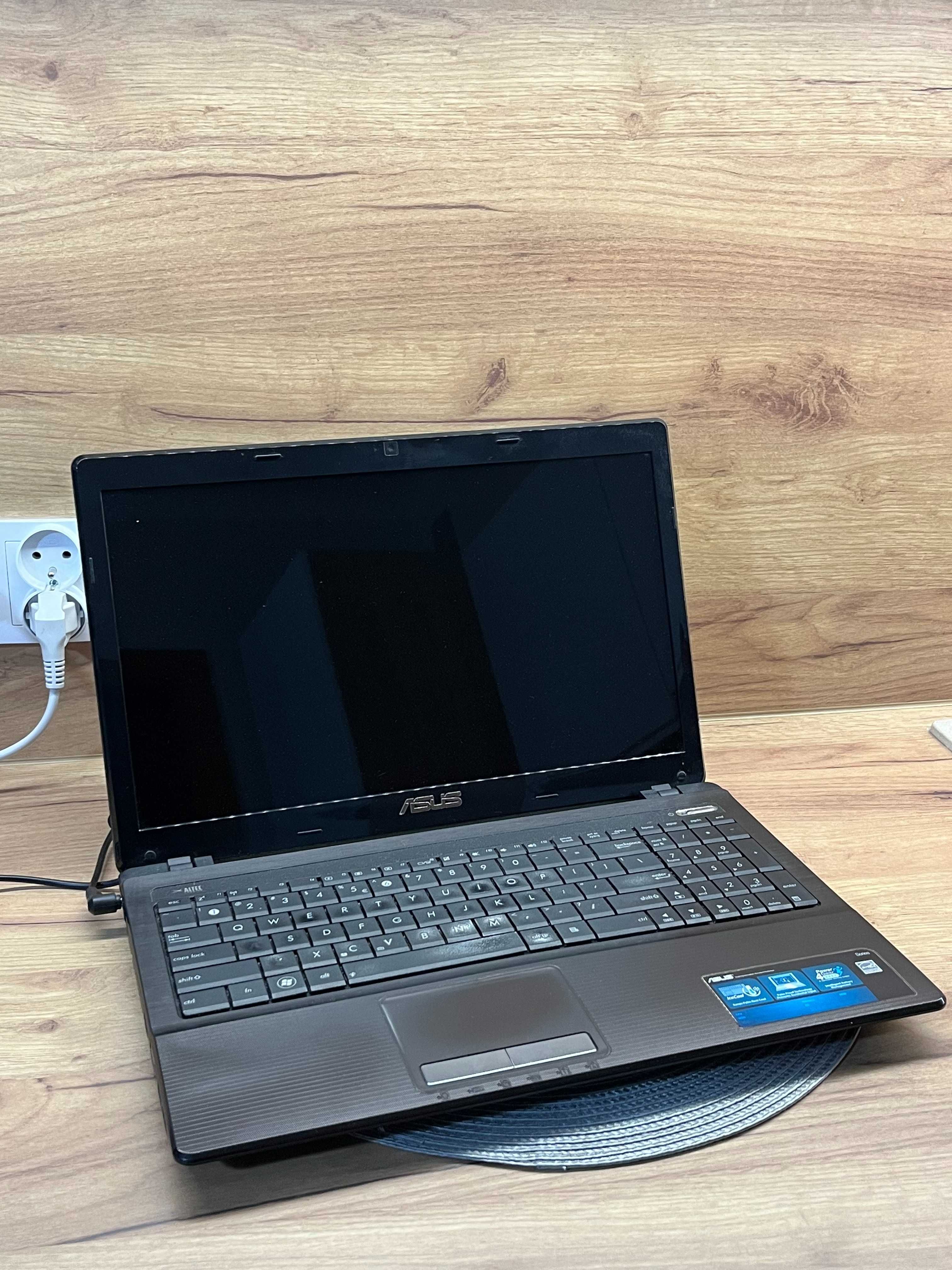Laptop ASUS K53U