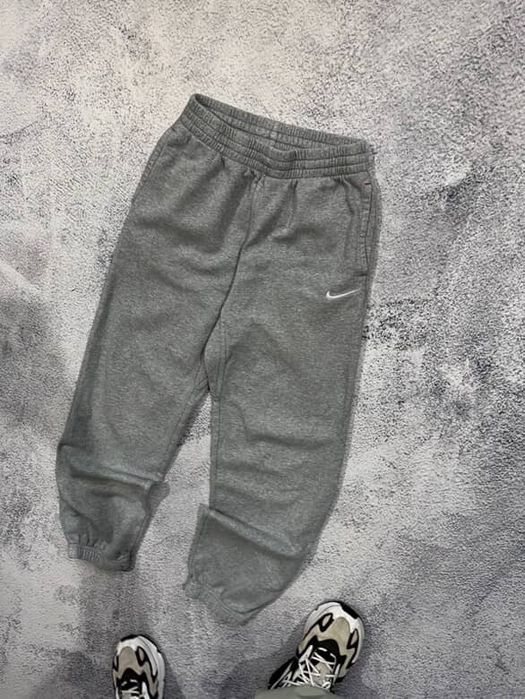 Nike sweatpants | S