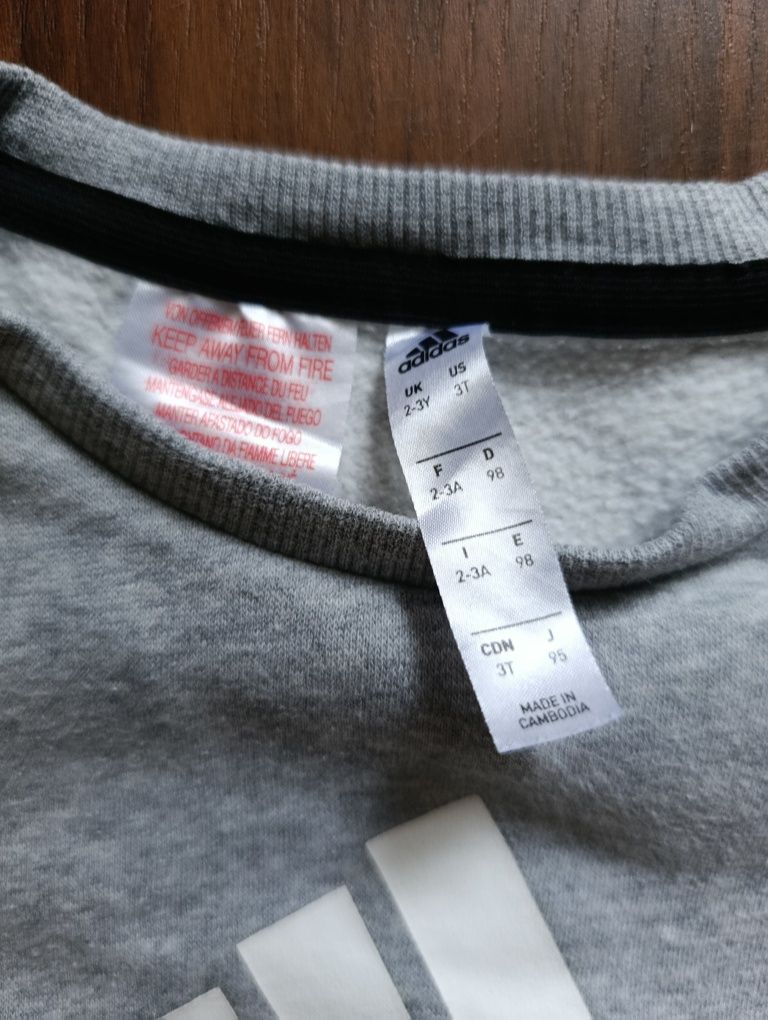 Dres Adidas r.98