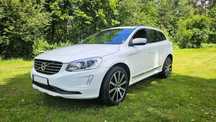 Volvo XC 60 Bezwypadkowe VOLVO XC60 w bogatej wersji (summum) + 2 komplety opon