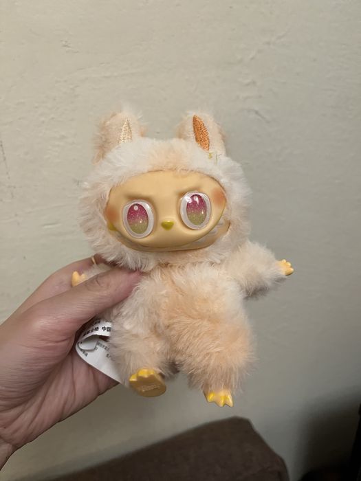 Лабубу іграшка мʼяка