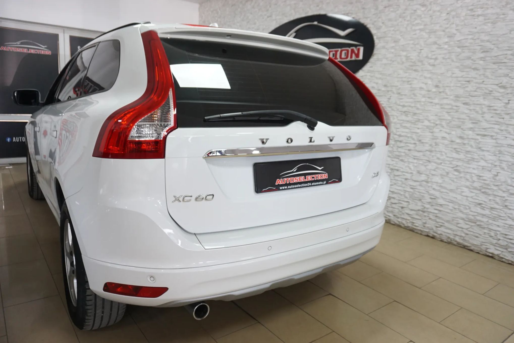 Volvo XC 60 2.0 D3 150KM! 2016r! Klima! Automat! PDC! Navi! LED!