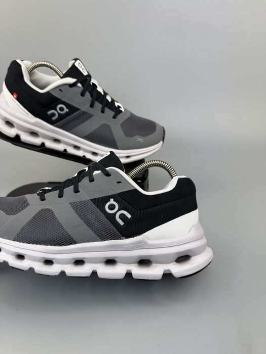 Кросівки On Running