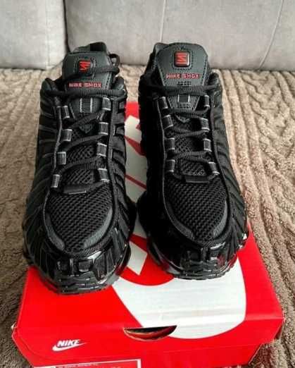 Buty damskie Trampk Nike_Shox_TL_Black R.39