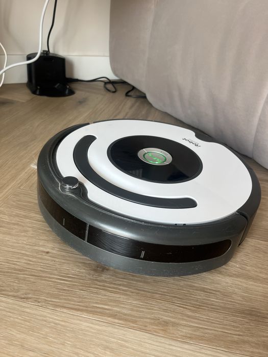 Robot odkurzający iRobot Roomba 675