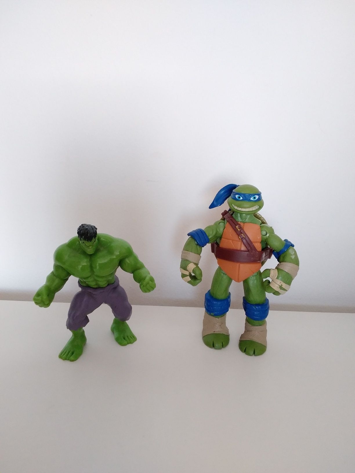 Disponível Hulk 5€