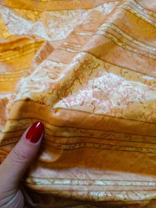 Шторы комплект .