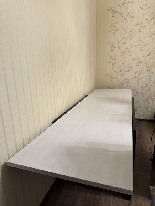 Великий розкладний стіл трансформер, для великої кількості осіб