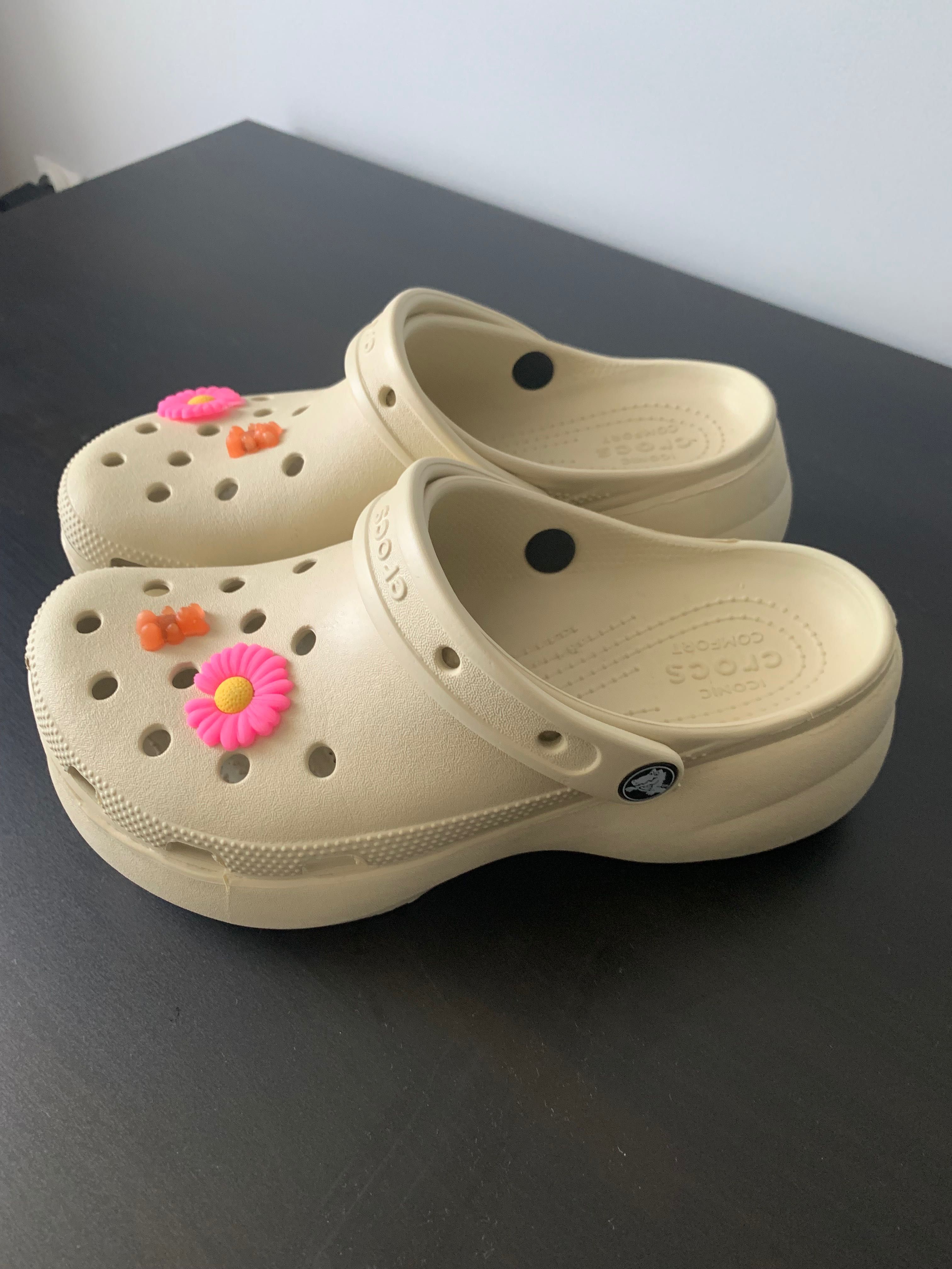 Bytu damskie Crocs