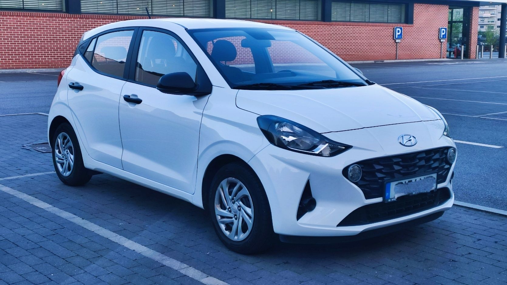 Hyundai i10 automatica