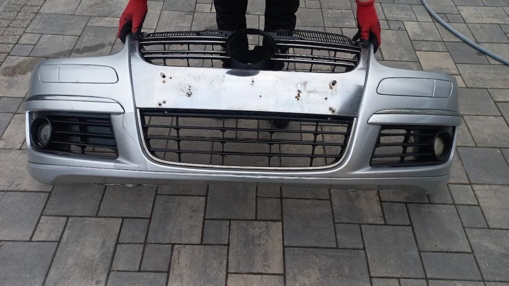 golf 5 kombi v jetta 05-10 zderzak przód przedni srebrny la7w spryski