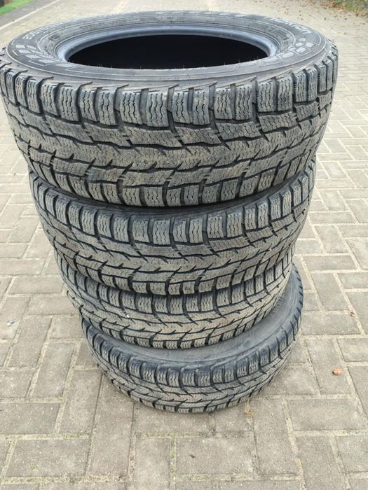 Opony zimowe 205/65 R16C Nokian