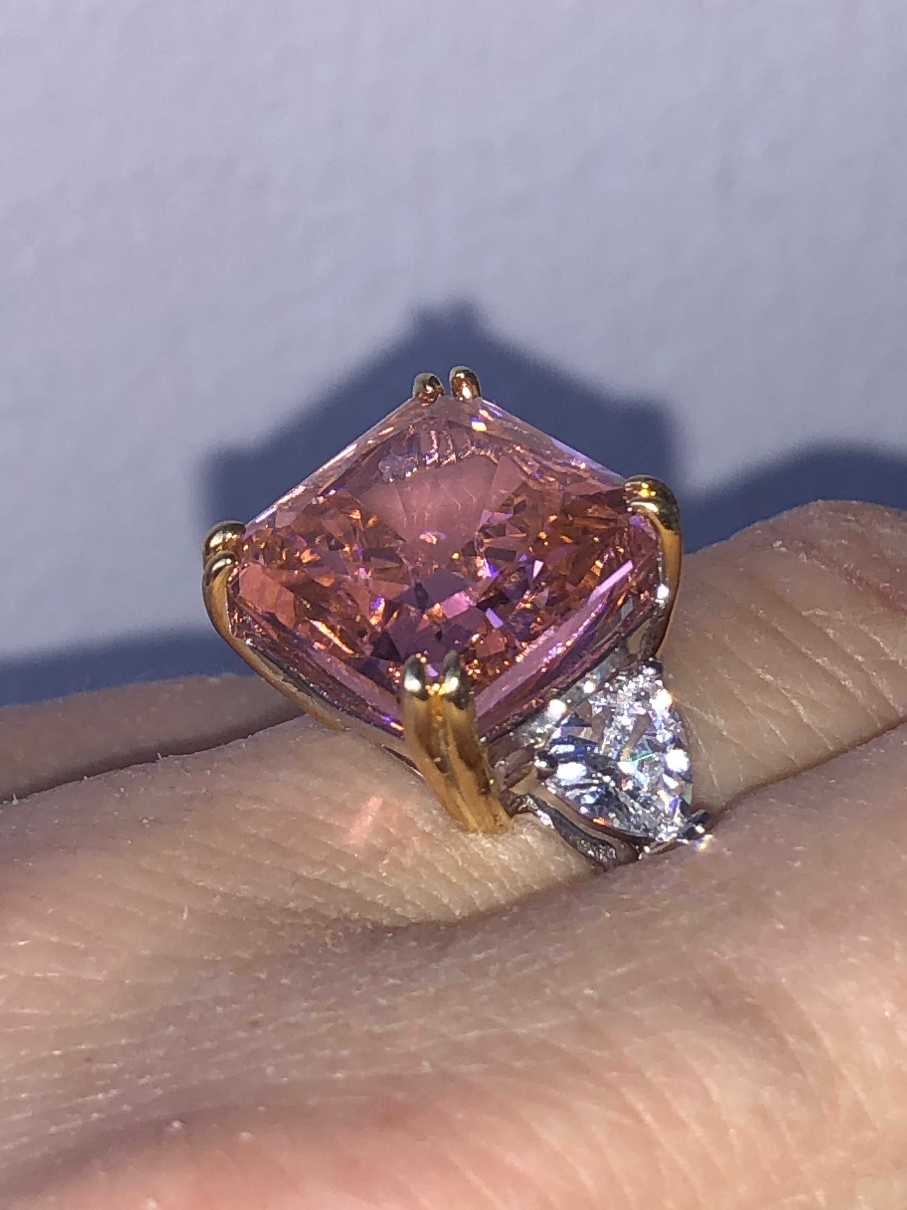 кольцо серебро с огромным розово оранжевым сапфиром Шри Ланка 25 карат