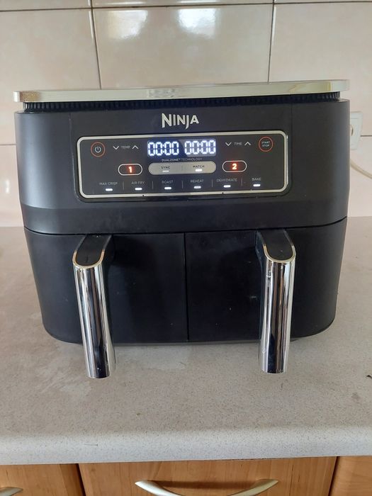 Аерогриль Ninja AF300EU, AF400EU Foodi Dual