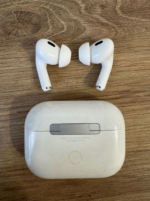Apple AirPods Pro 2nd Gen ANC