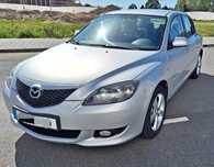 Mazda 3 gasolina 1.4  cilindrada 1350 econômico e fiável