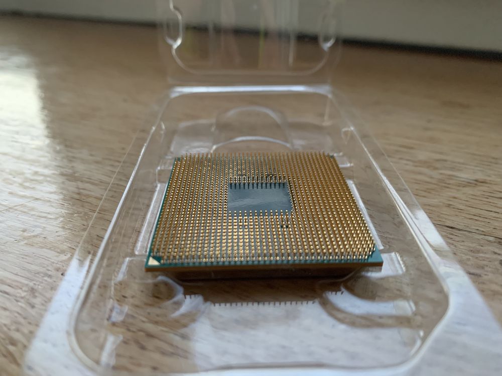 Процесор AMD A8-9600