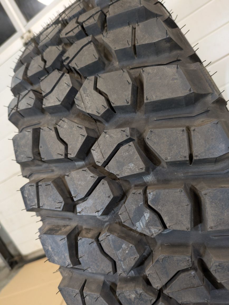 245/70R17 BF Goodrich Mud-Terrain A/T opona pojedyncza