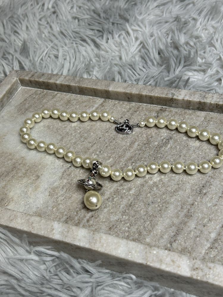 Vivienne Westwood Pearl Saturn Necklace подвеска бусы намисто підвіска