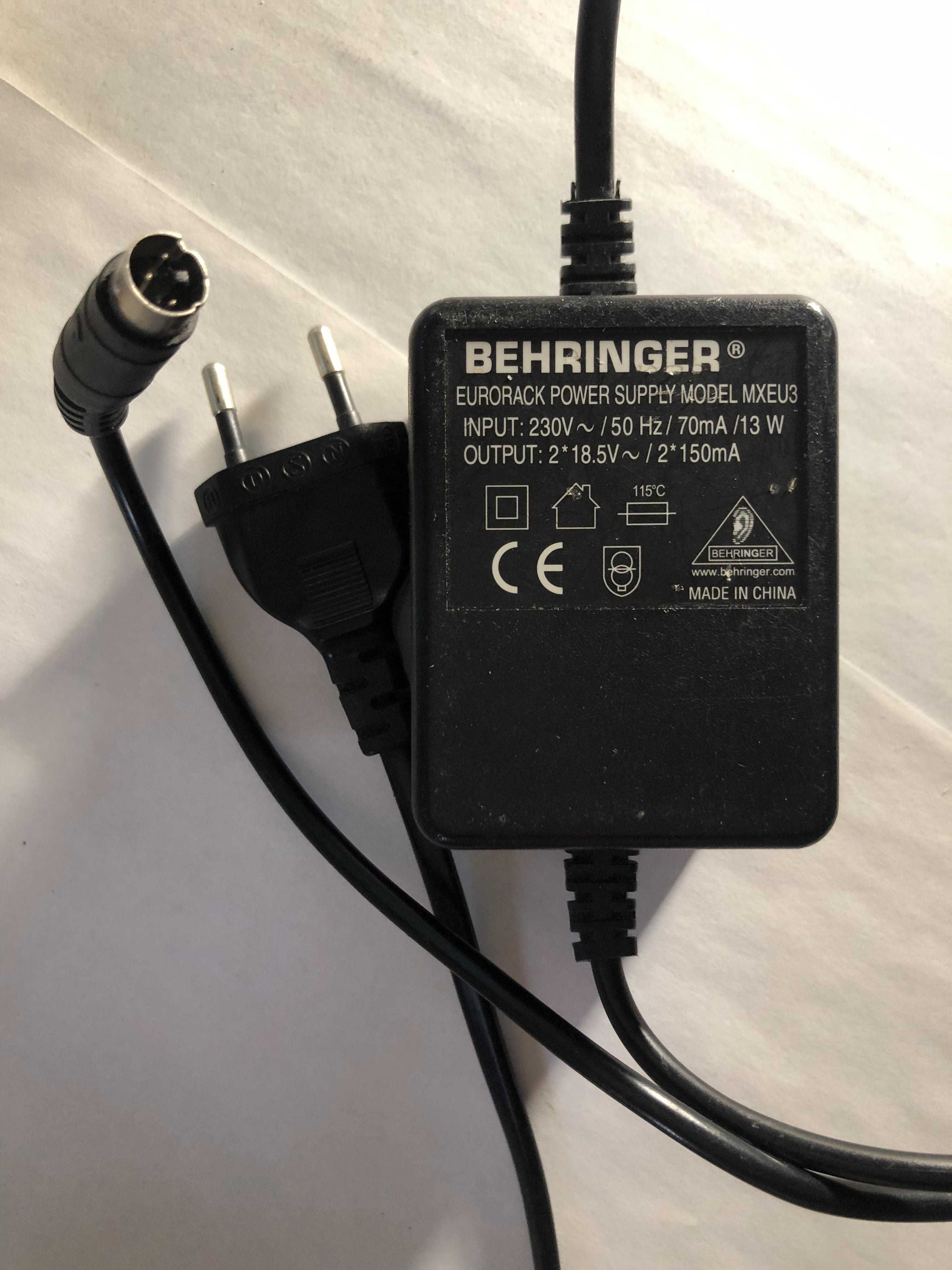 Мікшер пульт behringer xenyx 502