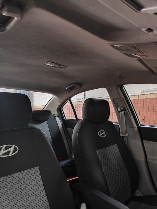 Hyundai Acccent  Avtomat.