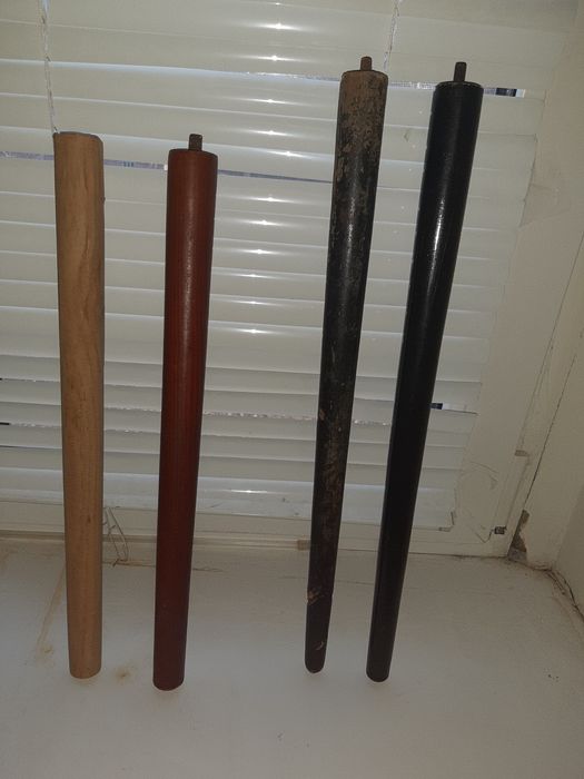 Продам  Ножки для Табуретки