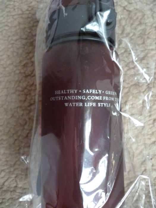 Szczelna sportowa butelka na wodę ,