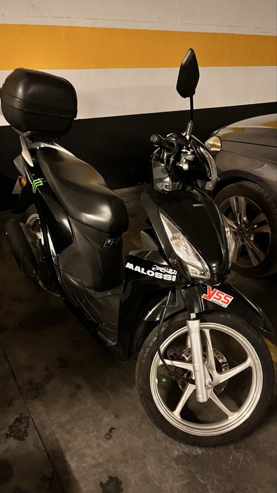 Honda vision 2018