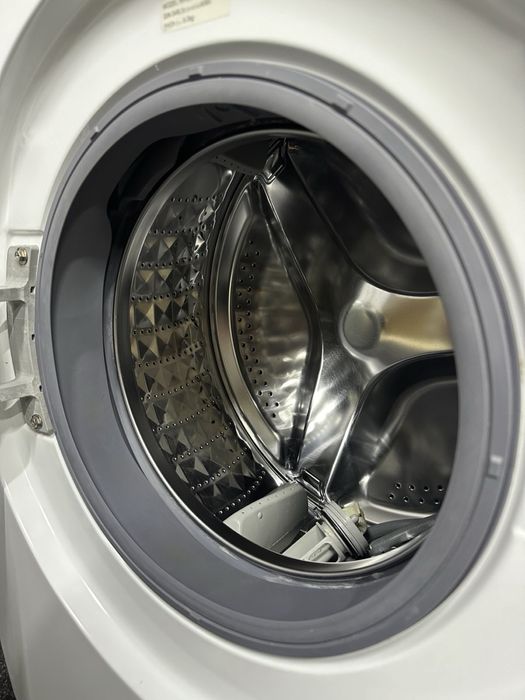45 см! Пральна машина Samsung WF60W4EFW0W