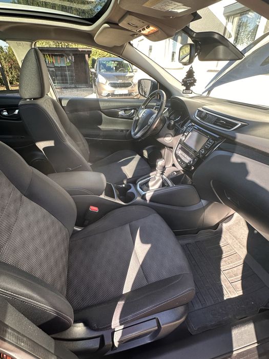 Nissan qashqai 1.6 4x4 dołączany