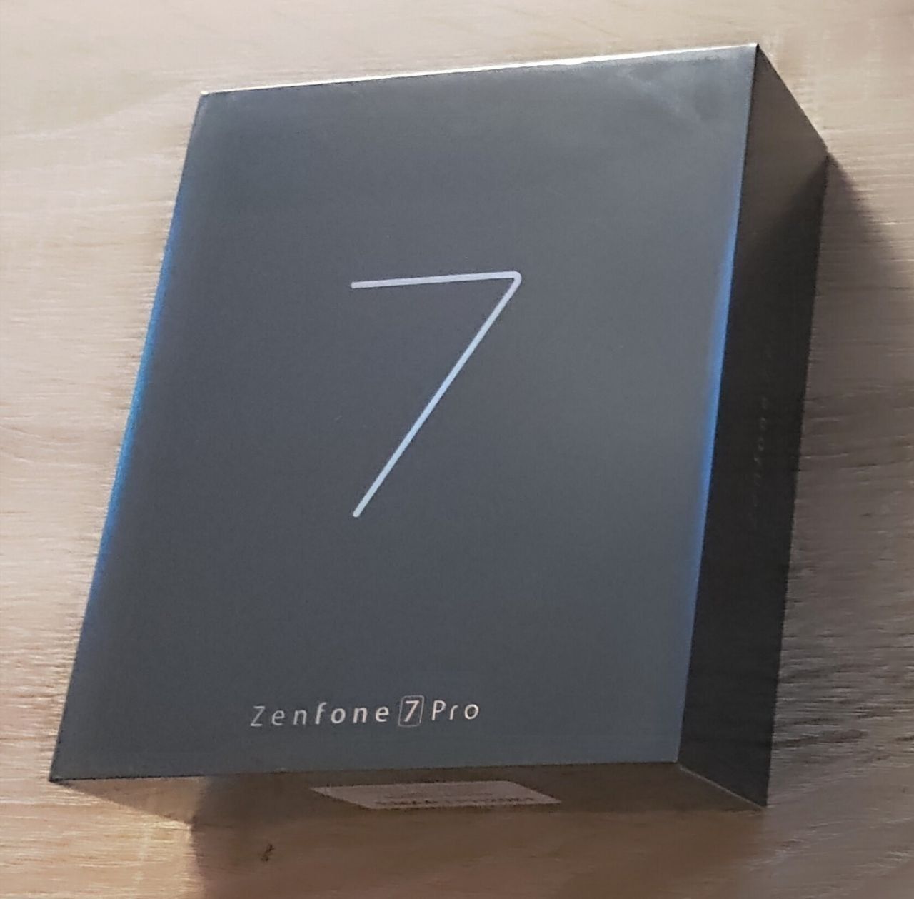 ZENFONE 7 PRO Novo [2 unidades] Selada de Fábrica + outra Open Box