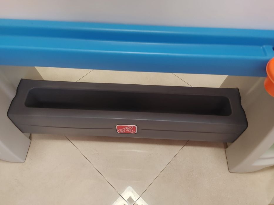 Sztaluga Jumbo, dwustronna tablica z pojemnikami