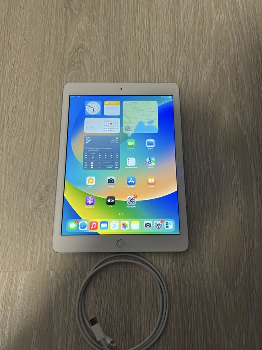 Apple IPad 5 gen. 128 Gb. WiFi.