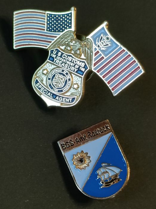 Kolekcjonerskie przypinki USA i Niemcy