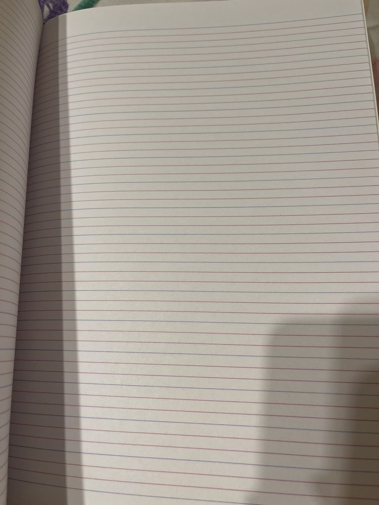 Zeszyt 32 kartkowy w 3 linie formatu A4