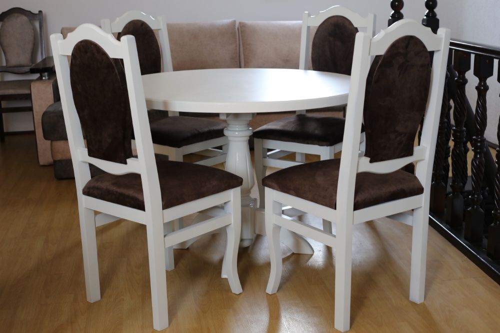 стіл , крісла , або комплект