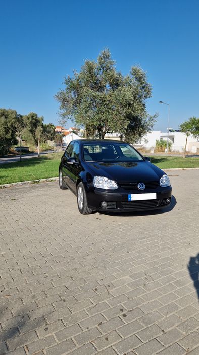 Golf V 1.9 TDI 

227.000kms

Revisão feita

A/c não está a funcionar.