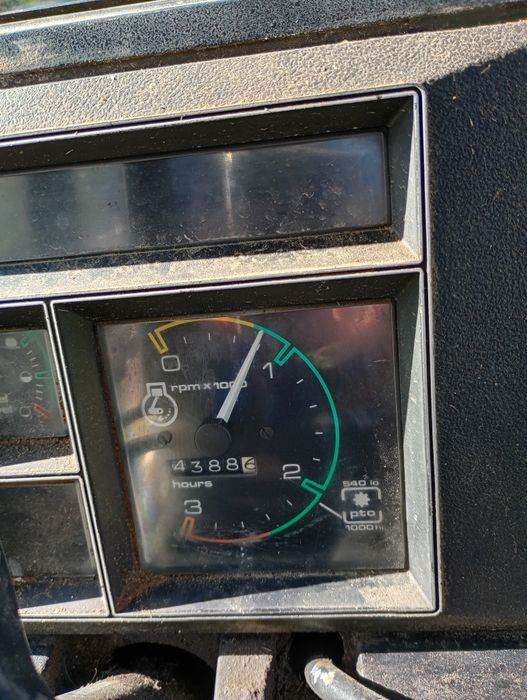 Case 1390 stan bardzo dobry!