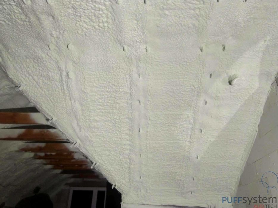 Ocieplanie pianą PUR, ocieplenie poddasza, piana PUR, płynny styropian