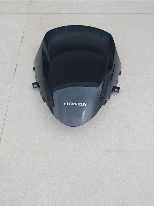 Viseira escura mota Honda Pcx 125 de 2015 original.