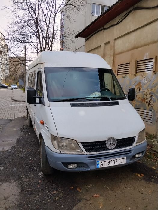 Мерседес спрінтер