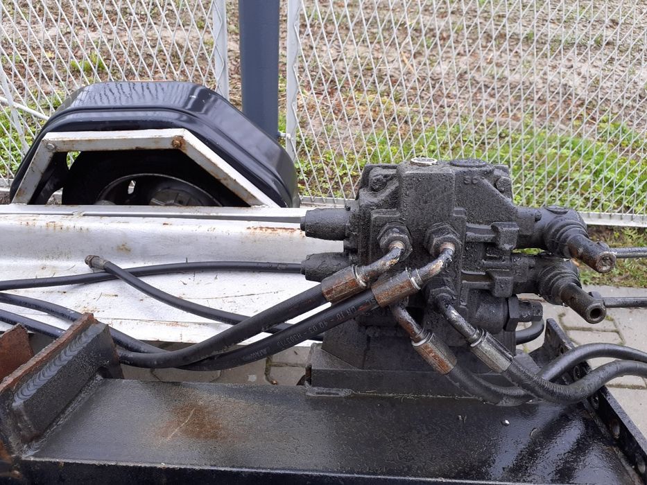 Podpory,belka Hds oryginalna Palfinger z rozdzielaczem