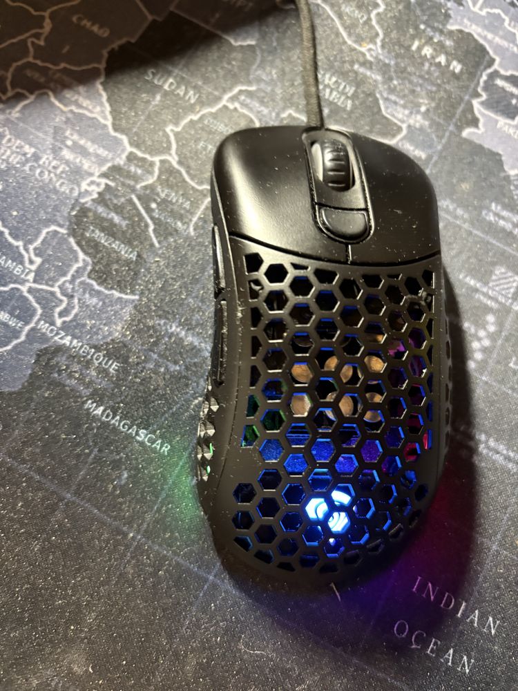 Myszka Genesis Xenon 800