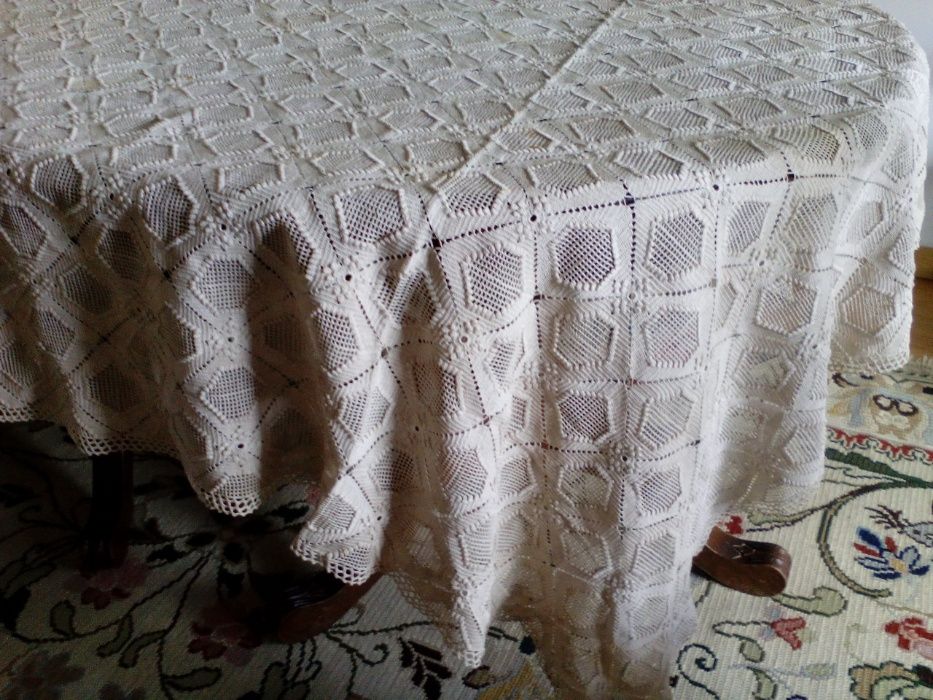 Toalha de mesa em crochet